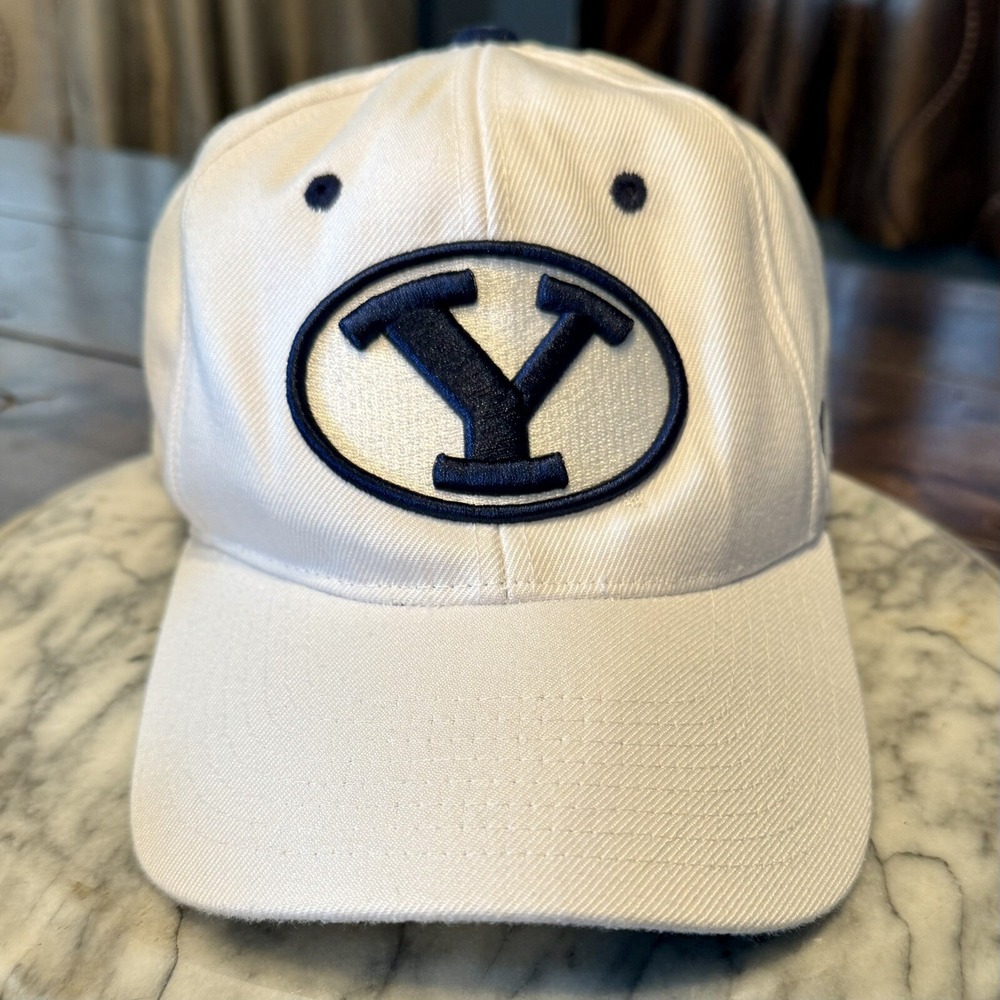 NEW Brigham Young BYU Cougars White Navy Blue Flat Bill Cap Hat Adult 7 5/8